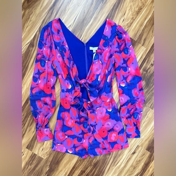 Louna Revolve Tie Front Romper - Picture 4 of 7